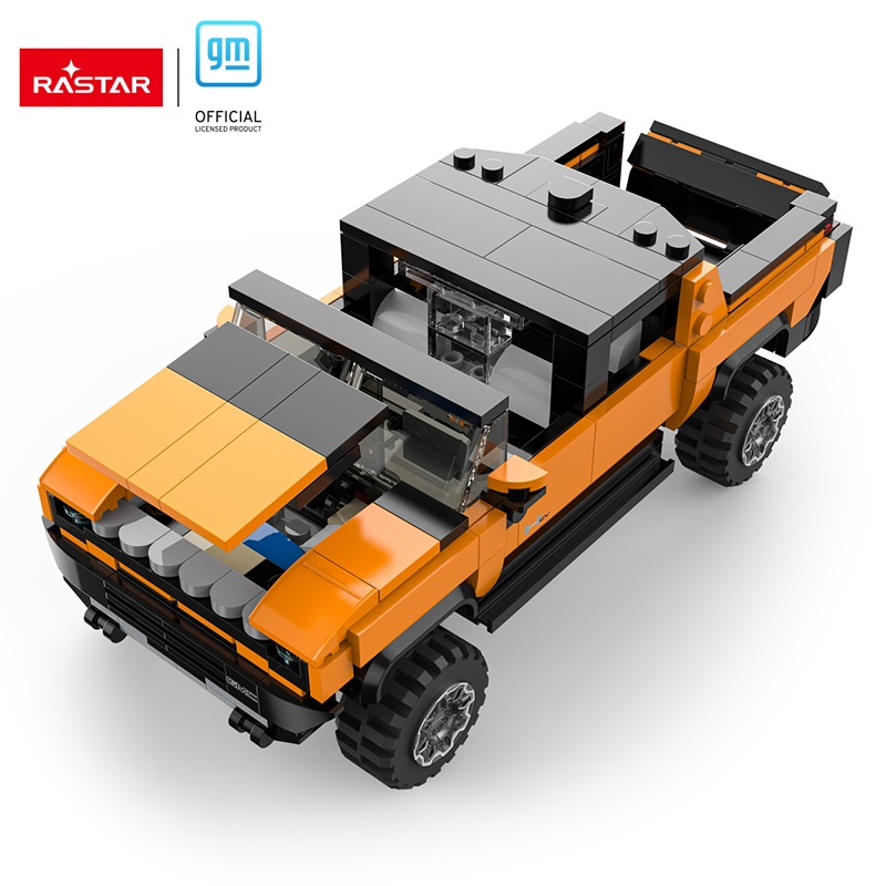 1:30 Hummer EV Bricks Car